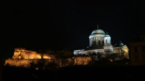 Гостиница Bazilika alatt Panzió, Эстергом